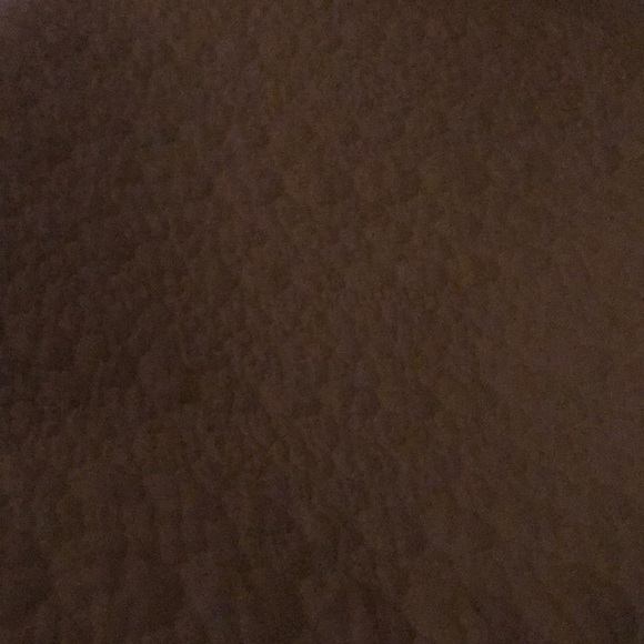 Meet your Posher, Caroline - Picture 1 of 1